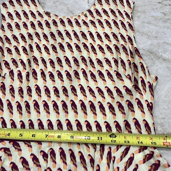 H&M Parrot Peplum Top – Pastel Green with Purple & Pink Parrots | Size‎ 12 - Picture 5 of 11